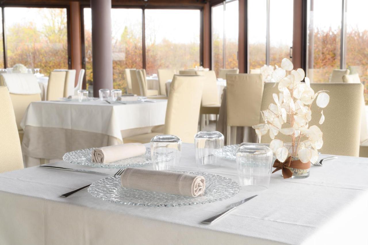 Relais Bella Rosina Pool & Spa La Cassa Zewnętrze zdjęcie