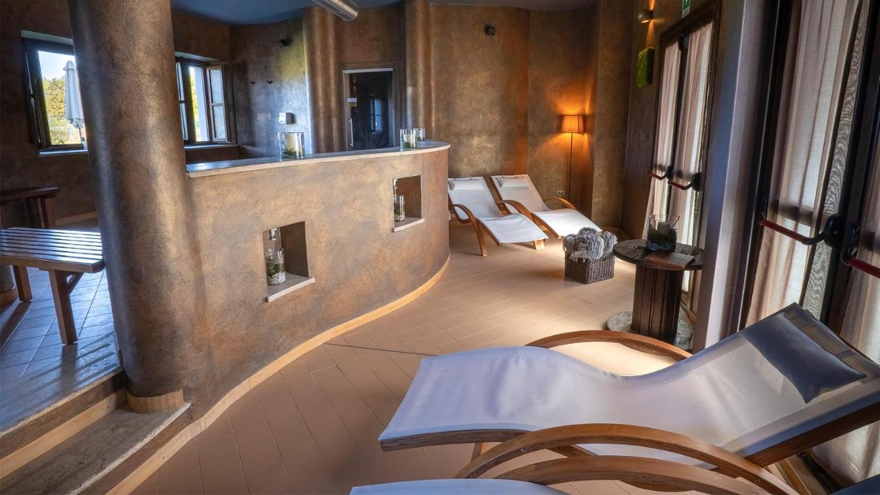 Relais Bella Rosina Pool & Spa La Cassa Zewnętrze zdjęcie