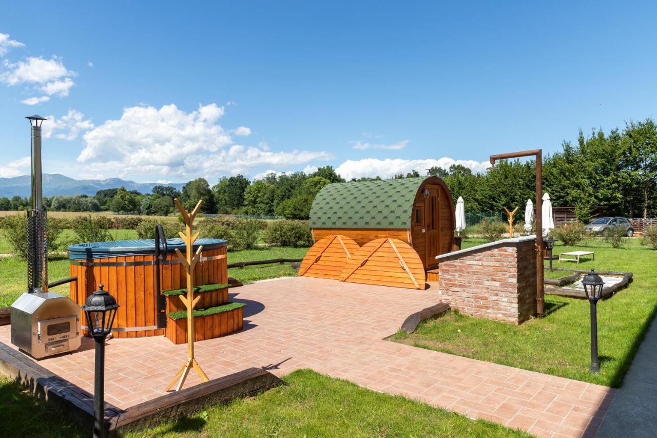 Relais Bella Rosina Pool & Spa La Cassa Zewnętrze zdjęcie