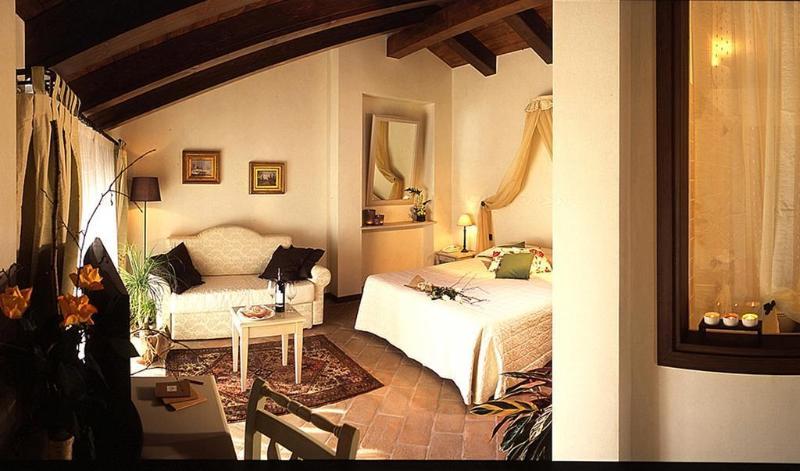 Relais Bella Rosina Pool & Spa La Cassa Zewnętrze zdjęcie