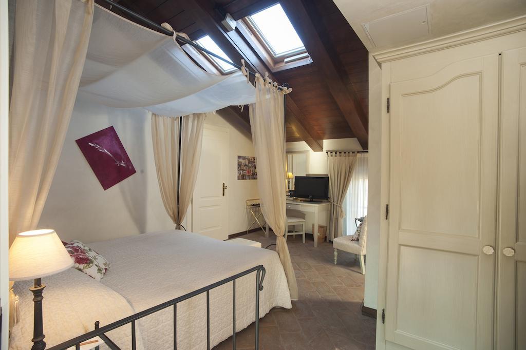 Relais Bella Rosina Pool & Spa La Cassa Zewnętrze zdjęcie